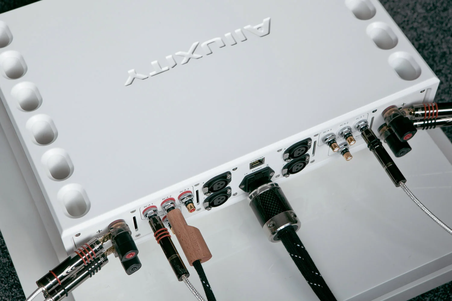 Alluxity Blogs @ Lotus Hifi (6)
